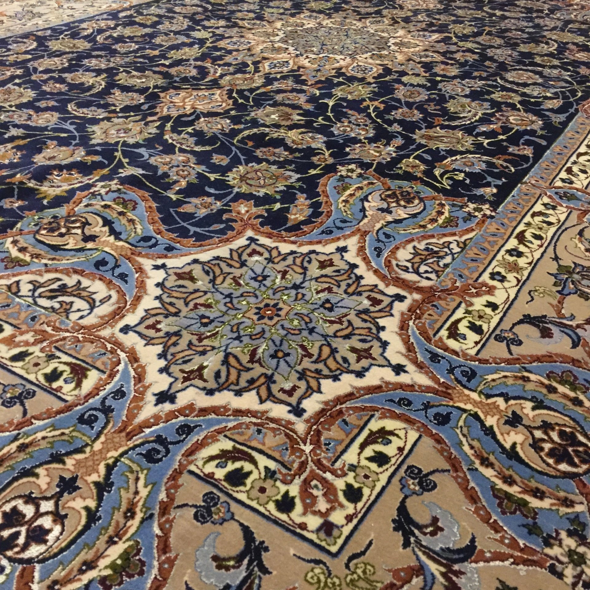 TAPPETO ISFAHAN PERSIANO TRAMA SETA EXTRA FINE MIS:315x210 CM - Image 2