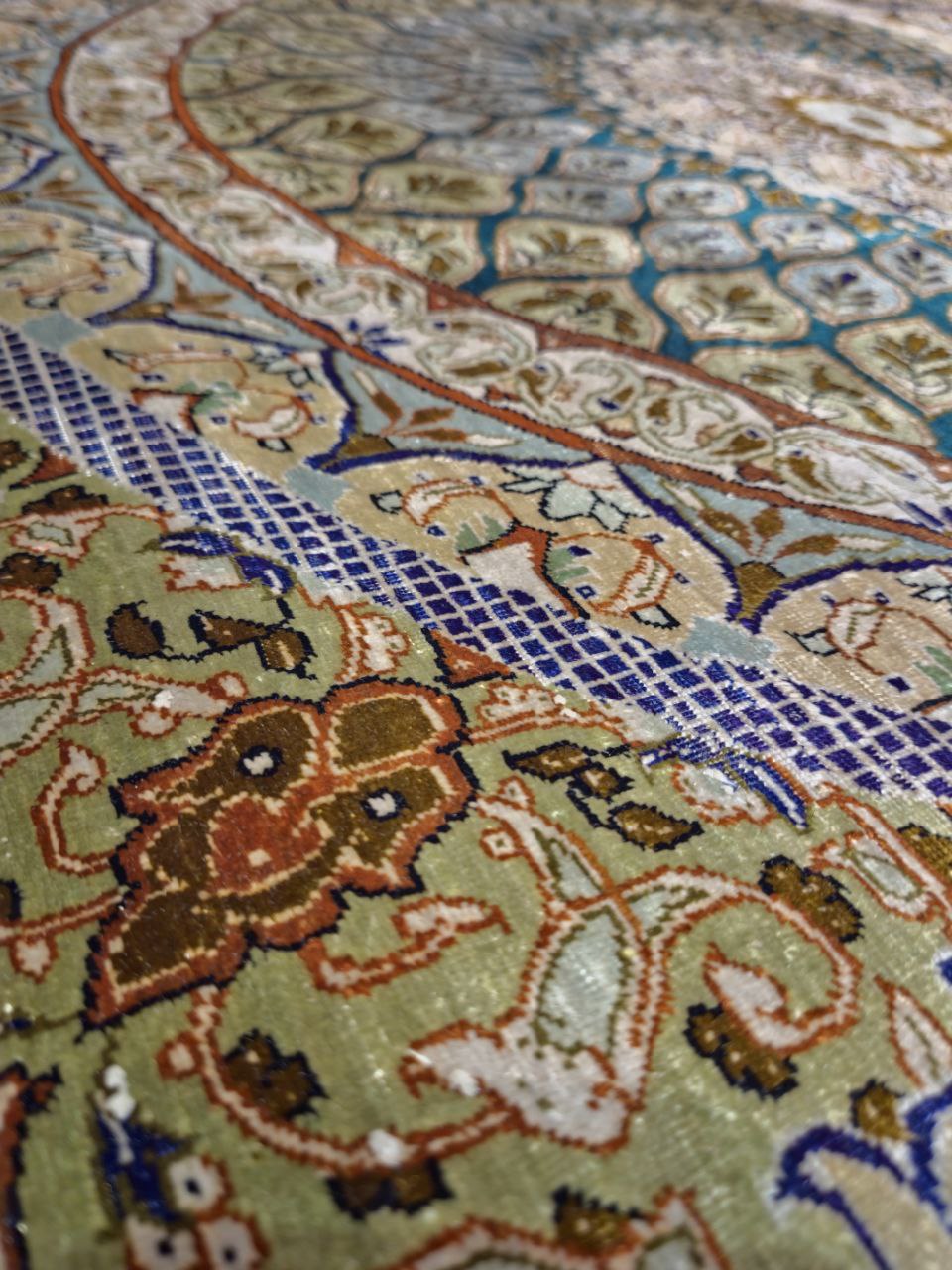 TAPPETO QUM PERSIANO 100% SETA FIRMATO MOHAMMADI MIS:203x133 CM - immagine 11