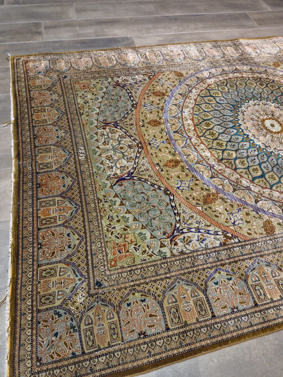 TAPPETO QUM PERSIANO 100% SETA FIRMATO MOHAMMADI MIS:203x133 CM - immagine 13